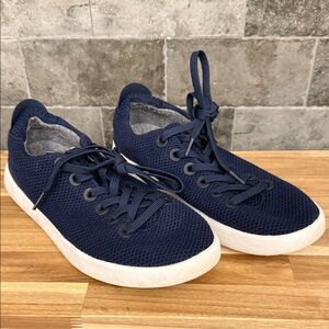 Allbirds Men’s navy blue sneakers size 10